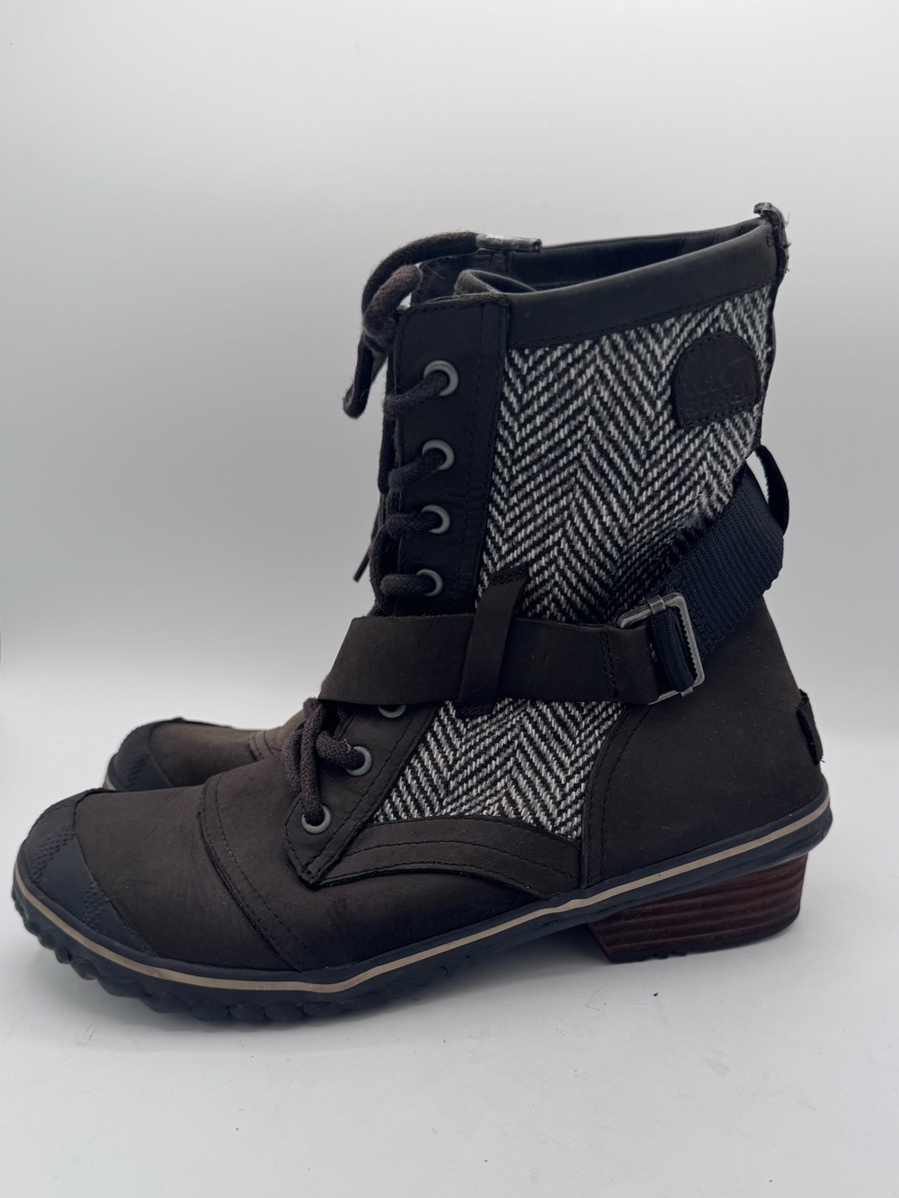 Sorel Brown Lace-Up Herringbone Boots